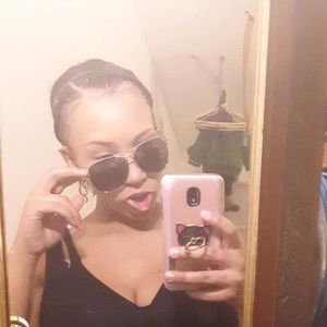 Meet your Posher, Mckynna